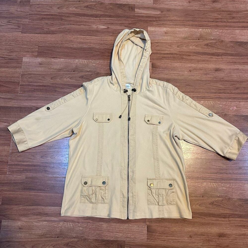 Zenergy by Chico’s Half Sleeve Shirt Jacket Cream | Women Size large